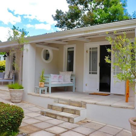 Bergview Guesthouse סוולנדאם מראה חיצוני תמונה
